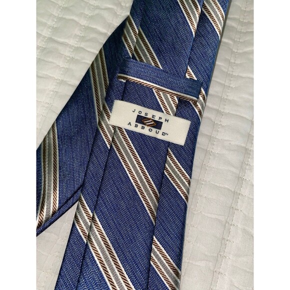 Joseph Abboud Tie - Picture 3 of 3